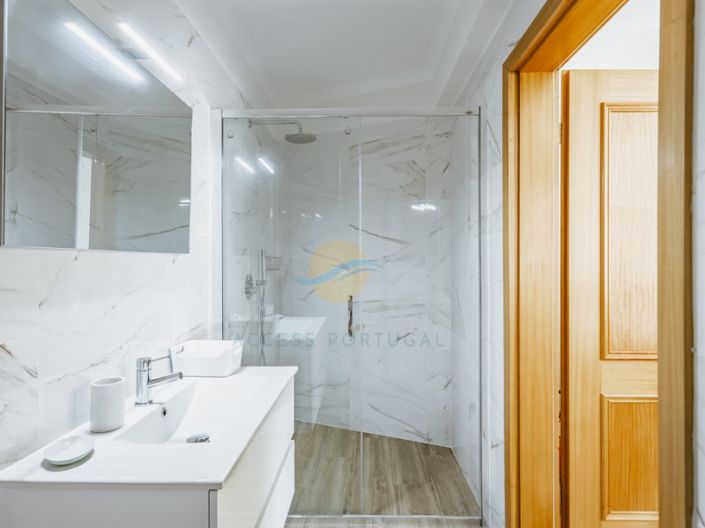 Image No.21-Appartement de 2 chambres à vendre à Lagos