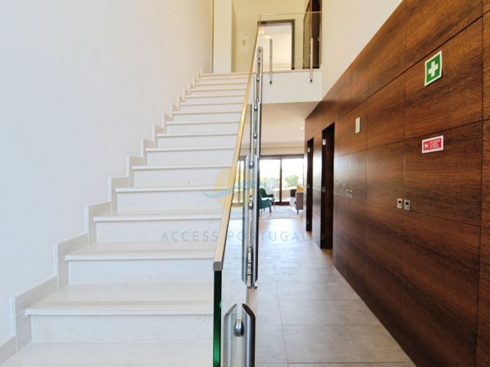 Image No.12-2 Bed House for sale