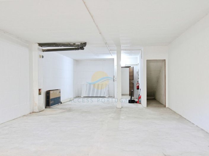 Image No.31-2 Bed House for sale