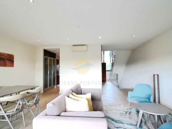 Image No.5-2 Bed House for sale