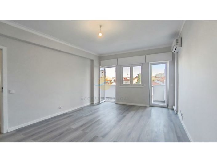 Image No.13-3 Bed Apartment for sale