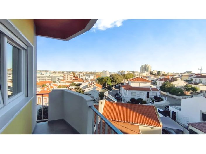 Image No.16-3 Bed Apartment for sale