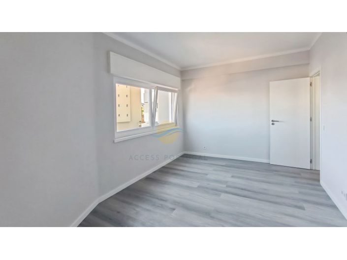 Image No.29-3 Bed Apartment for sale