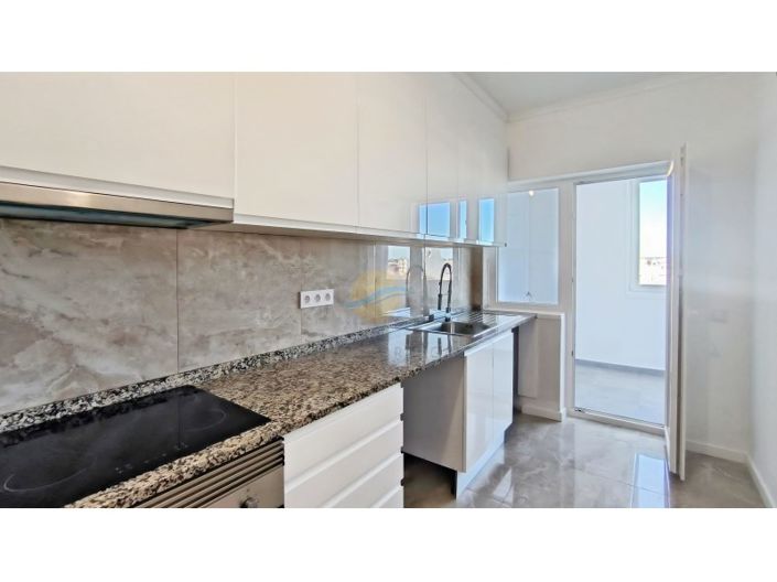 Image No.3-3 Bed Apartment for sale