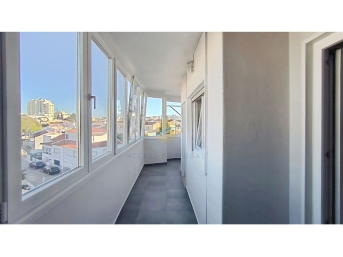 Image No.31-3 Bed Apartment for sale