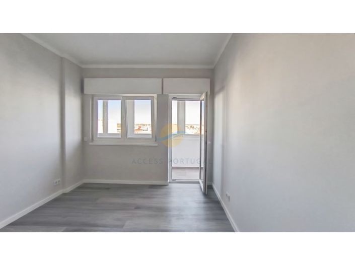 Image No.32-3 Bed Apartment for sale