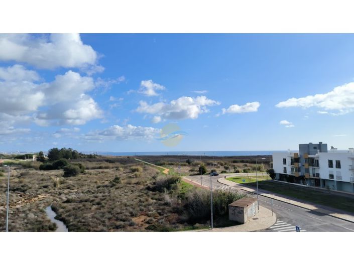 Image No.17-3 Bed Apartment for sale