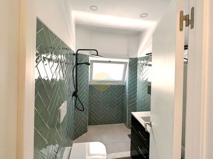 Image No.11-4 Bed House for sale