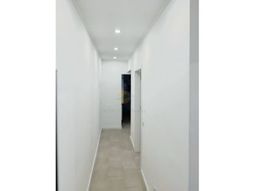 id65a27f01-0000-0500-0000-000018495490