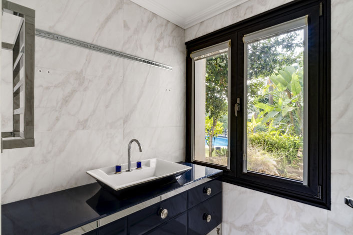 Image No.9-6 Bed Villa for sale