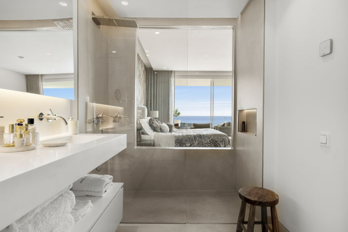 Image No.10-3 Bed Apartment for sale