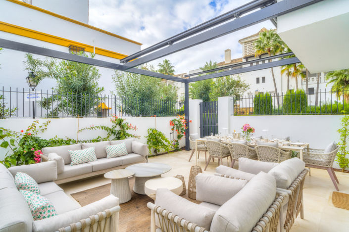 Image No.17-4 Bed House for sale