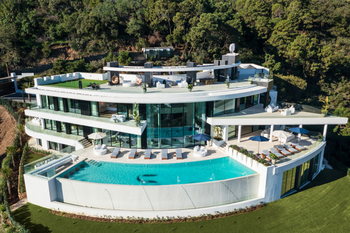 Image No.1-9 Bed Mansion for sale