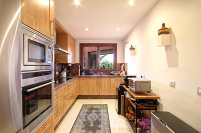 b98le8d7m9k3degpefzhs0lif8u4xzvzhwxtmggyekxx9