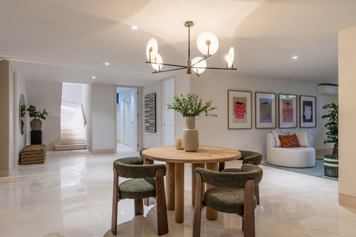 Image No.3-5 Bed Villa for sale