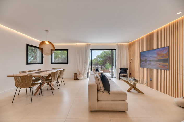 Image No.27-4 Bed Duplex for sale