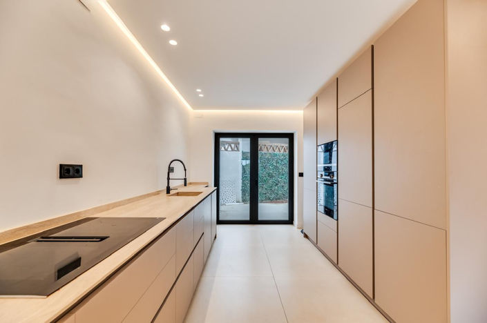 Image No.5-4 Bed Duplex for sale