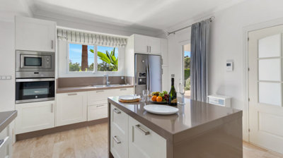 b98le8d7m9k3degpefzhs0lif8u4xzvzhwxtmggyekxx9