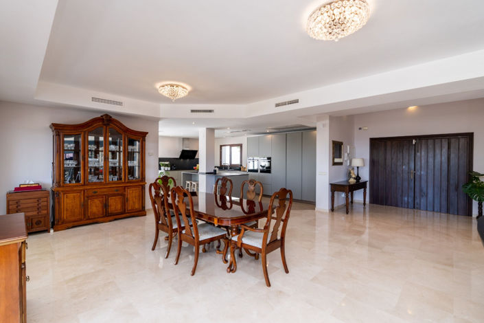 Image No.6-4 Bed Villa for sale