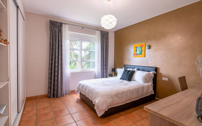 Image No.19-6 Bed Villa for sale