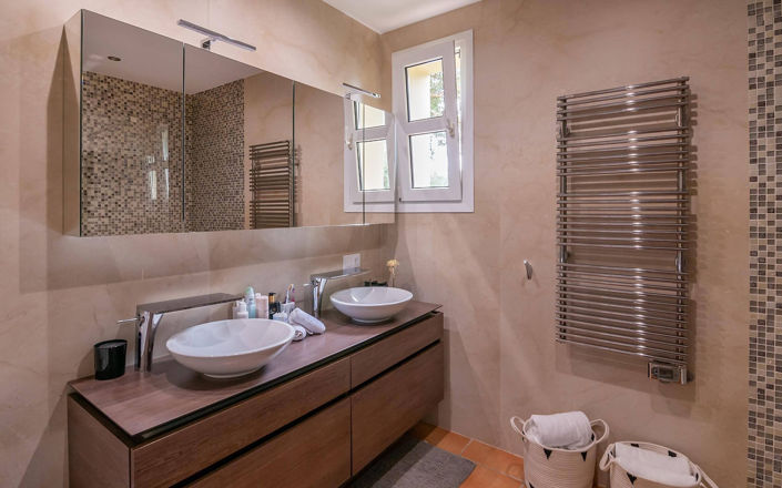 Image No.20-6 Bed Villa for sale