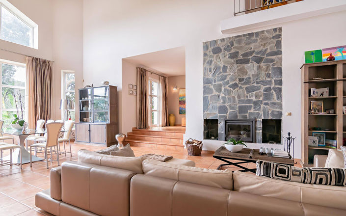 Image No.3-6 Bed Villa for sale