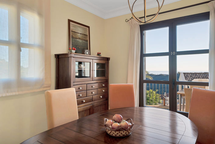 Image No.5-Maison de ville de 4 chambres à vendre à Benahavis