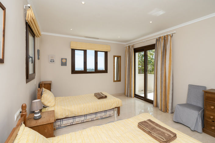 Image No.14-6 Bed Villa for sale