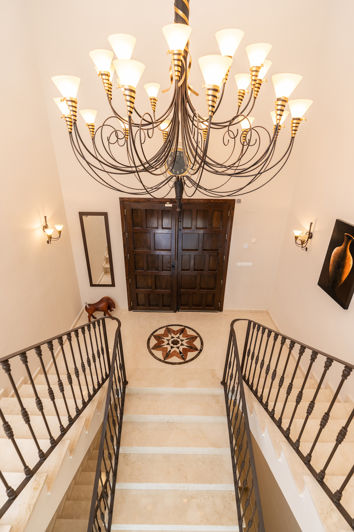 Image No.6-6 Bed Villa for sale