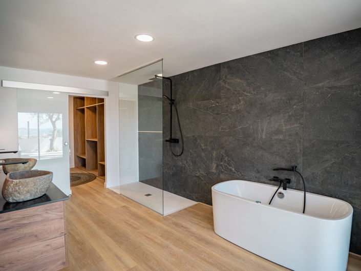 Image No.20-4 Bed Villa for sale