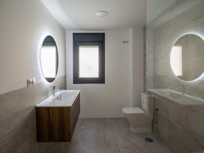 Image No.24-4 Bed Villa for sale