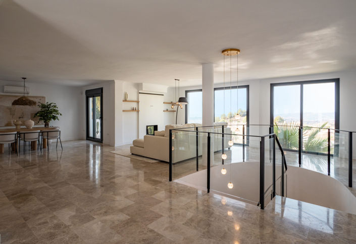 Image No.5-4 Bed Villa for sale