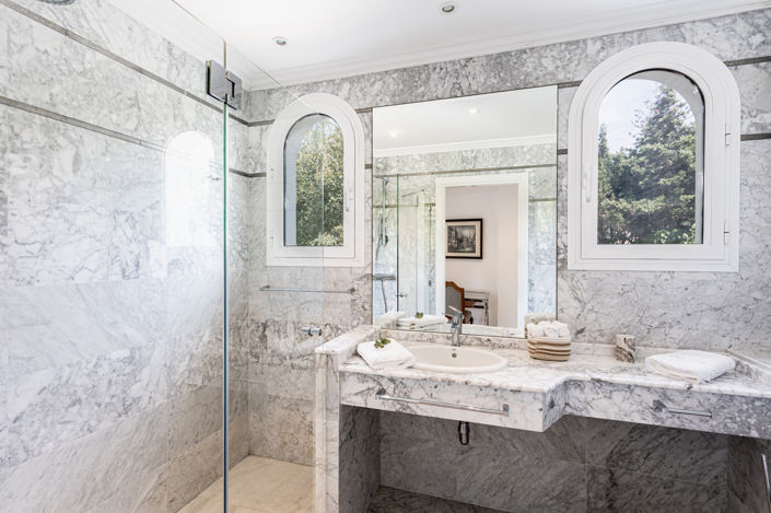 Image No.20-5 Bed Villa for sale