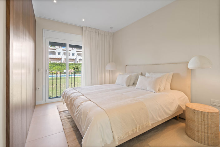 Image No.22-3 Bed Townhouse for sale