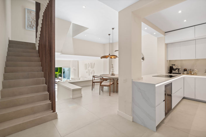 Image No.7-3 Bed Townhouse for sale