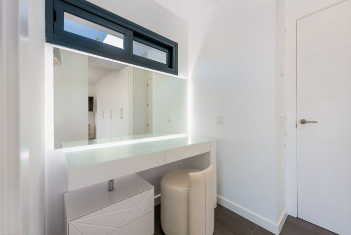 Image No.22-Villa de 4 chambres à vendre à Estepona