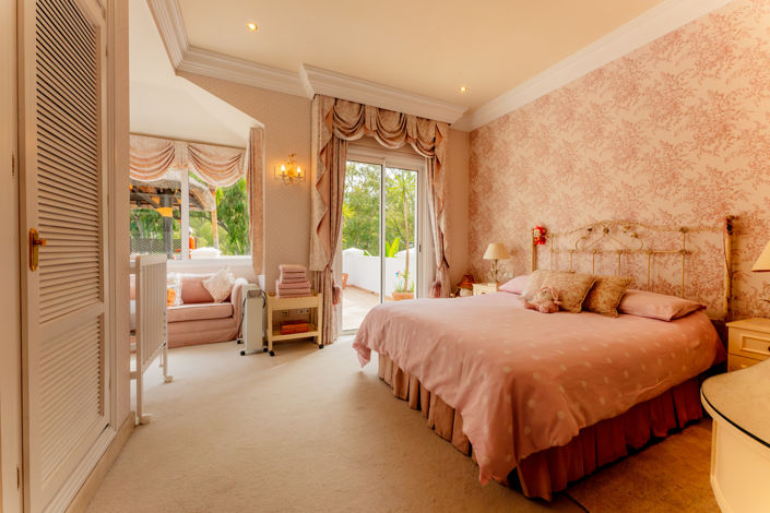 Image No.20-5 Bed Villa for sale