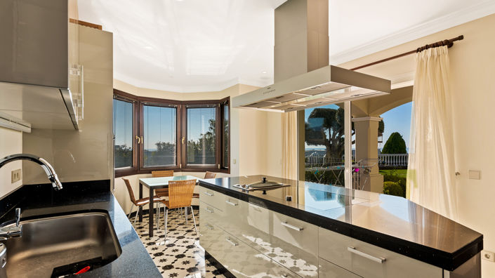 Image No.4-Villa de 5 chambres à vendre à Benahavis