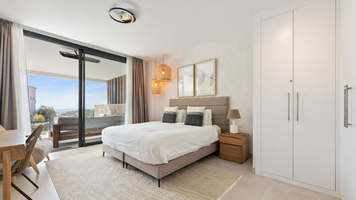 Image No.8-3 Bed Apartment for sale