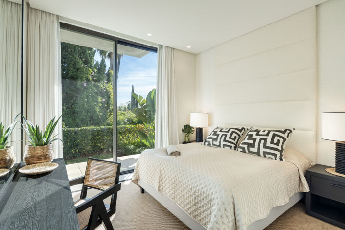 Image No.18-6 Bed Villa for sale