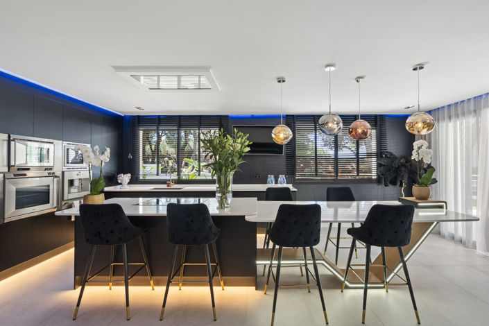 Image No.3-6 Bed Villa for sale