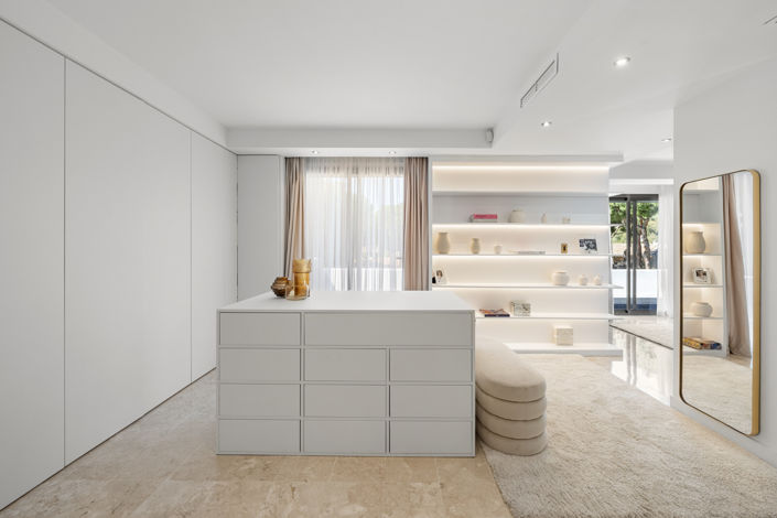 Image No.7-6 Bed Villa for sale