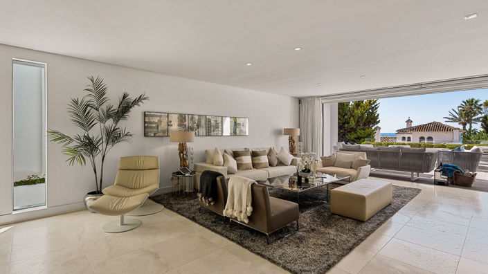 Image No.3-4 Bed Villa for sale