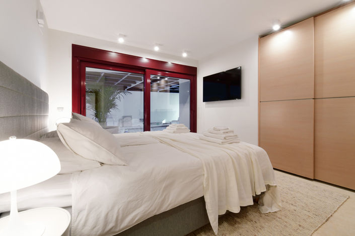 Image No.29-7 Bed Villa for sale