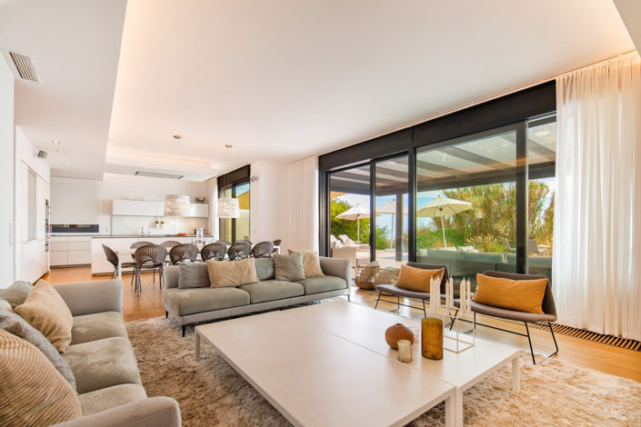 Image No.3-6 Bed Villa for sale