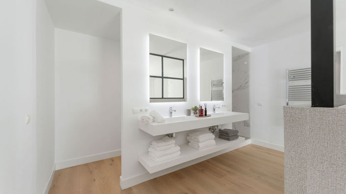 Image No.23-5 Bed Villa for sale