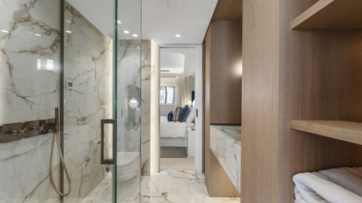 Image No.17-3 Bed Property for sale