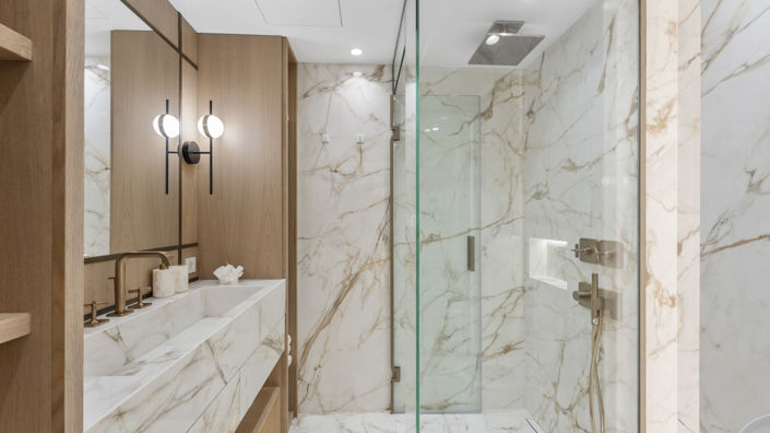 Image No.18-3 Bed Property for sale