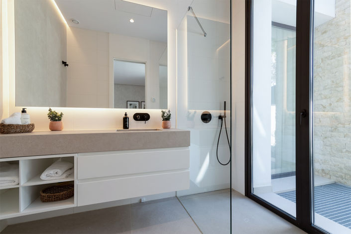 Image No.18-4 Bed Villa for sale