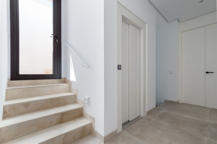 Image No.38-4 Bed Villa for sale